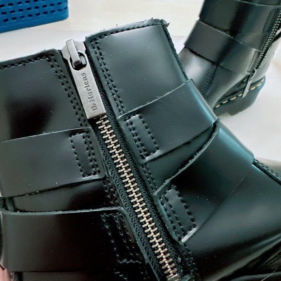 Dr.Martens JAIMES LEATHER HARNESS CHELSEA BOOTS/NEW - Picture 7 of 12